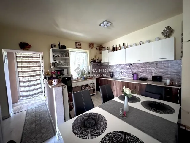 Eladó ház Görcsöny 97 nm