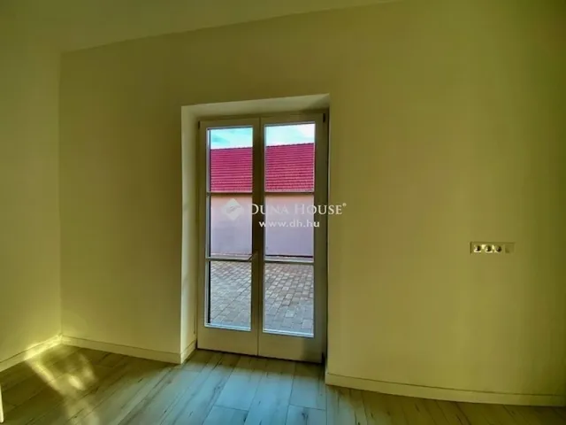 Eladó ház Véménd 150 nm