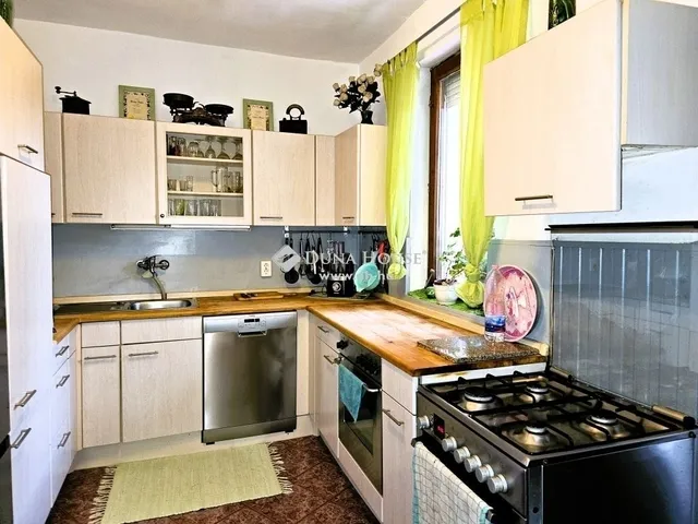 Eladó ház Erdősmárok 140 nm