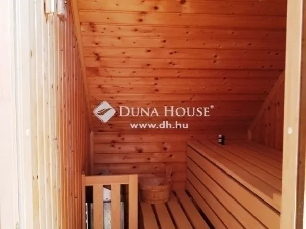 Eladó ház Pécs 153 nm