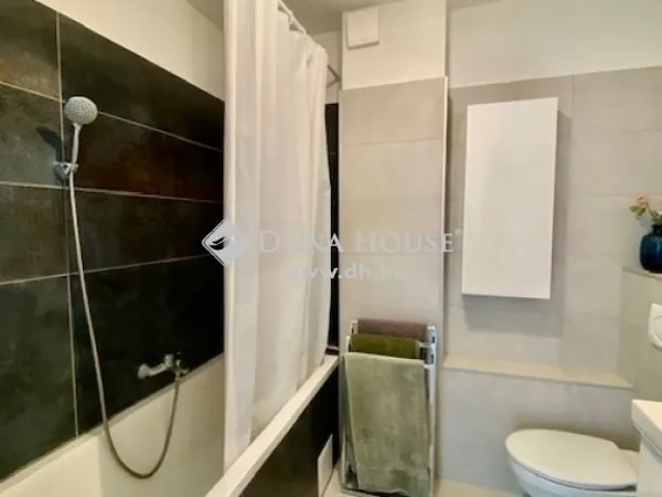 Eladó lakás Pécs 110 nm