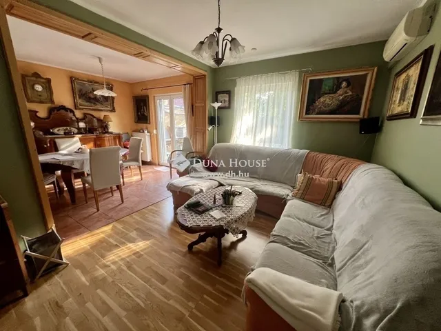 Eladó ház Pécs 248 nm