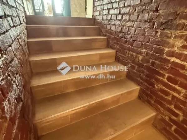 Eladó ház Pogány 30 nm