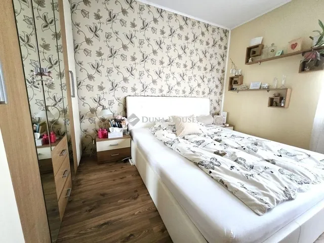 Eladó lakás Pécs 72 nm