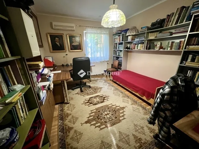 Eladó ház Pécs 248 nm