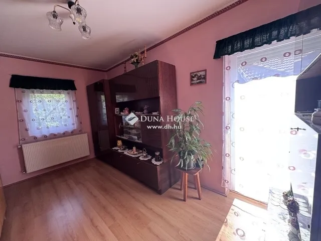 Eladó ház Nagykozár 134 nm