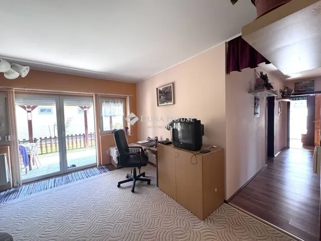 Eladó ház Nagykozár 134 nm