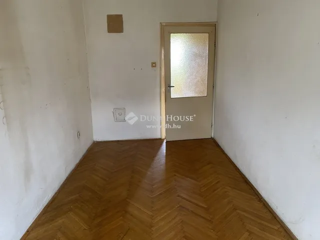 Eladó lakás Pécs 42 nm