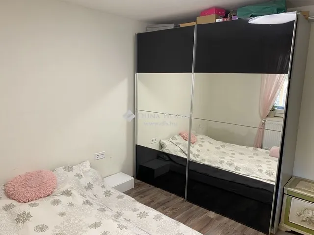 Eladó ház Nagypall 86 nm
