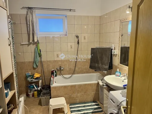 Eladó ház Egerág 95 nm