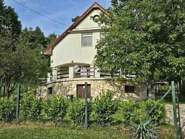 Eladó ház Orfű 150 nm