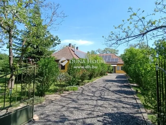 Eladó ház Homorúd 145 nm