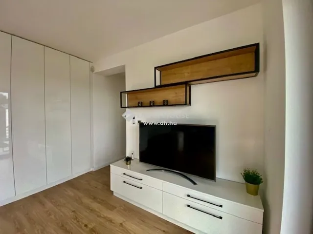 Eladó lakás Pécs 115 nm