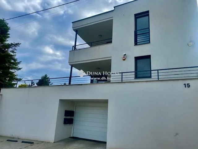 Eladó lakás Pécs 115 nm