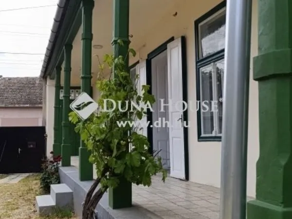 Eladó ház Bátaszék 113 nm