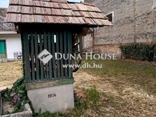 Eladó ház Bátaszék 113 nm