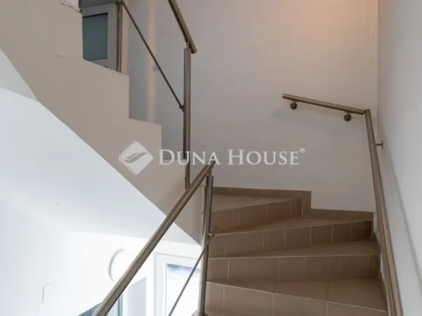 Eladó ház Pécs 386 nm