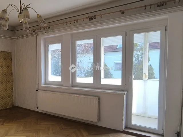 Eladó lakás Bonyhád 78 nm