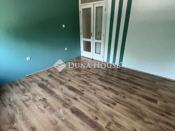 Eladó lakás Pécs 59 nm