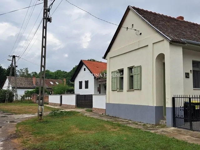 Eladó ház Kisjakabfalva 90 nm