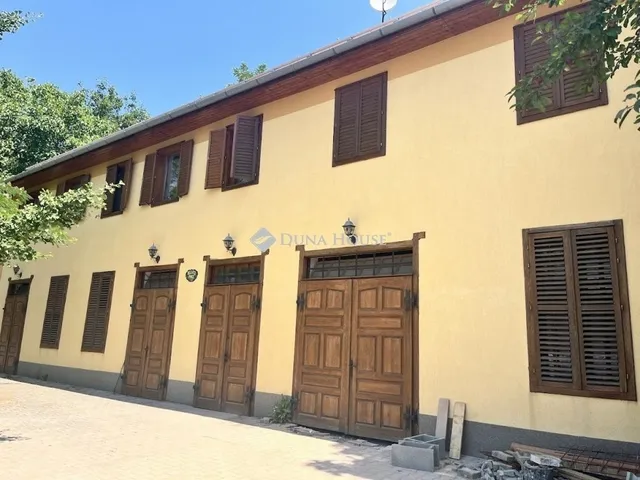 Eladó kereskedelmi és ipari ingatlan Bóly 615 nm