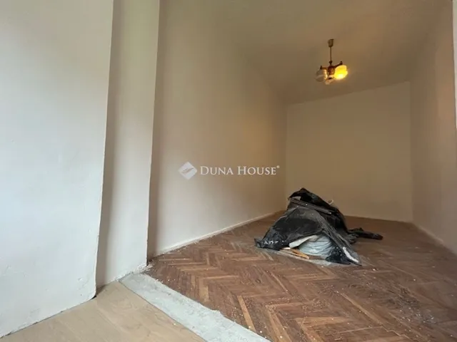 Eladó ház Baksa 70 nm