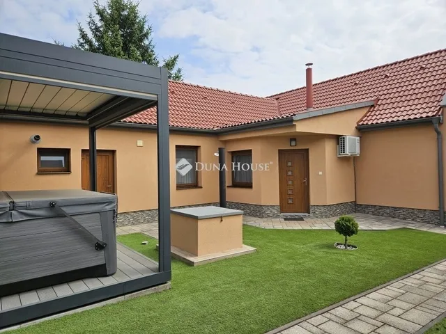 Eladó ház Sellye 90 nm