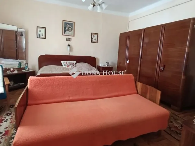 Eladó ház Bár 82 nm