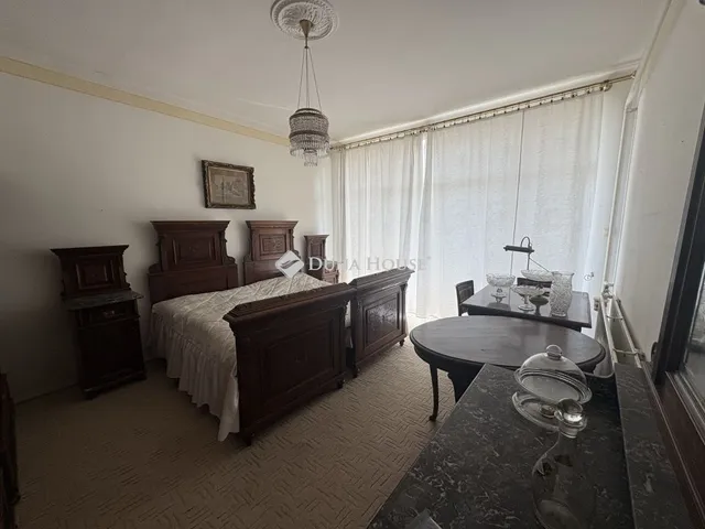 Eladó ház Pécs 190 nm