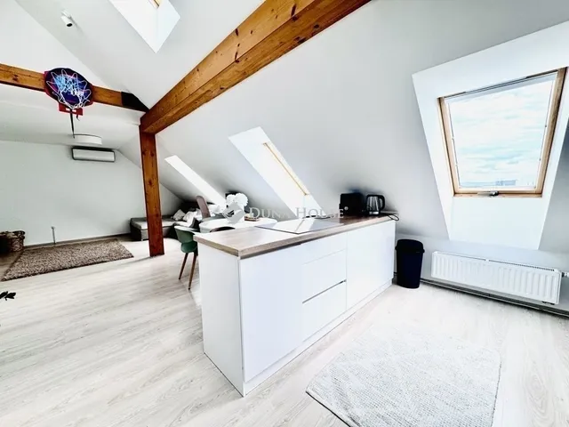 Eladó lakás Pécs 116 nm