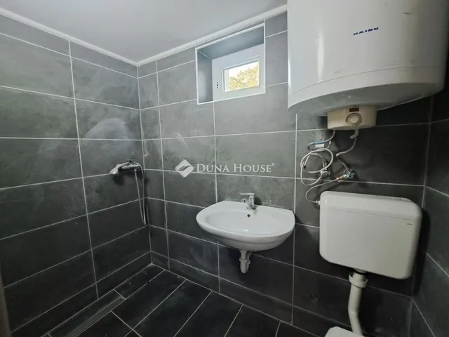Eladó ház Baksa 81 nm