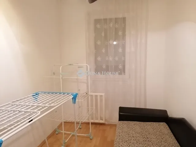 Eladó lakás Pécs 39 nm