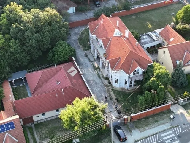 Eladó ház Pécs 720 nm