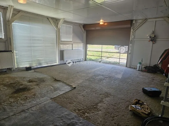 Eladó ház Pogány 285 nm