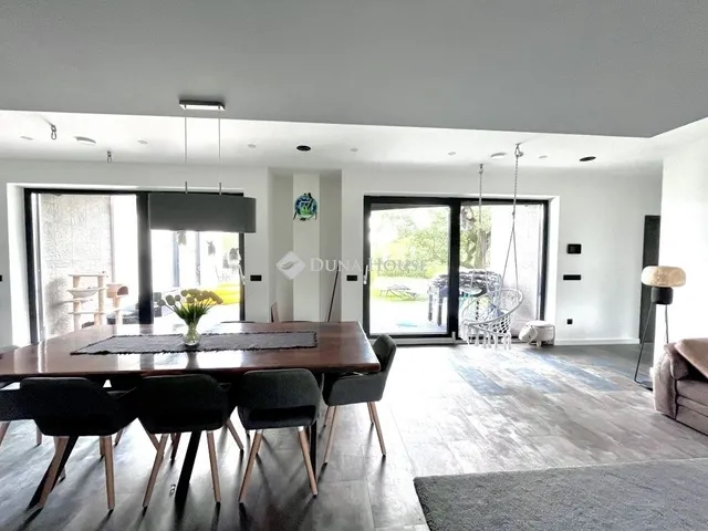 Eladó ház Pécs 160 nm