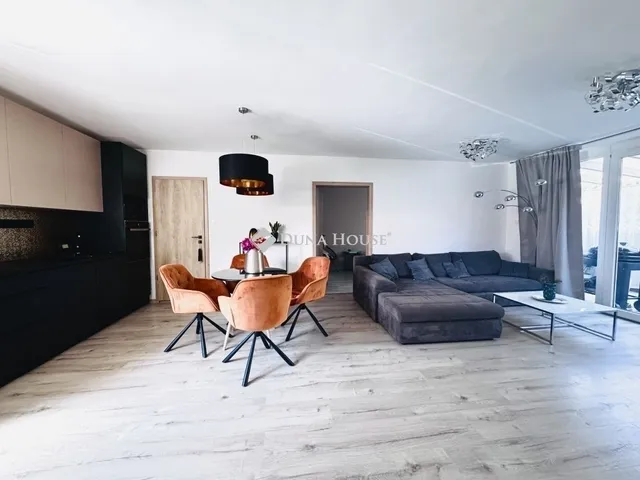 Eladó lakás Pécs 73 nm