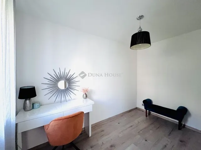 Eladó lakás Pécs 73 nm