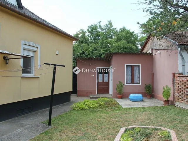 Eladó ház Siklós 145 nm