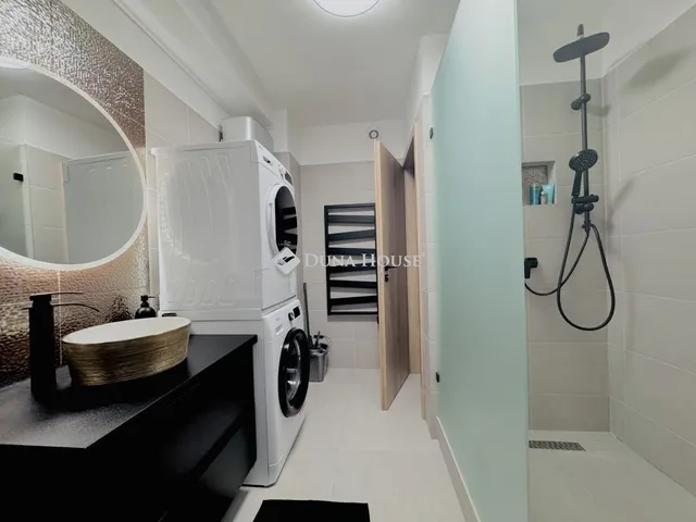 Eladó lakás Pécs 73 nm