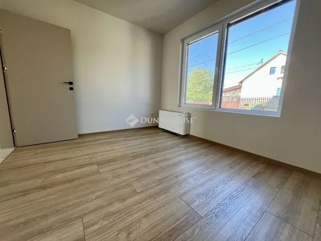 Eladó ház Pécs, Kismélyvölgy 146 nm