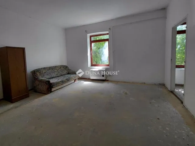 Eladó ház Szekszárd 500 nm