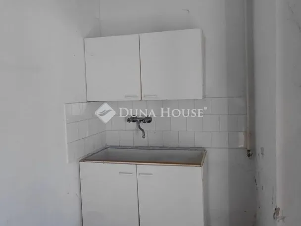 Eladó ház Szekszárd 500 nm