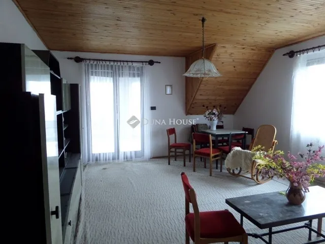 Eladó ház Komló 336 nm