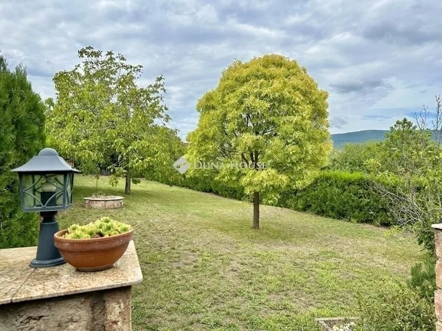 Eladó ház Pécs 300 nm