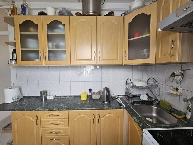 Eladó lakás Pécs 64 nm