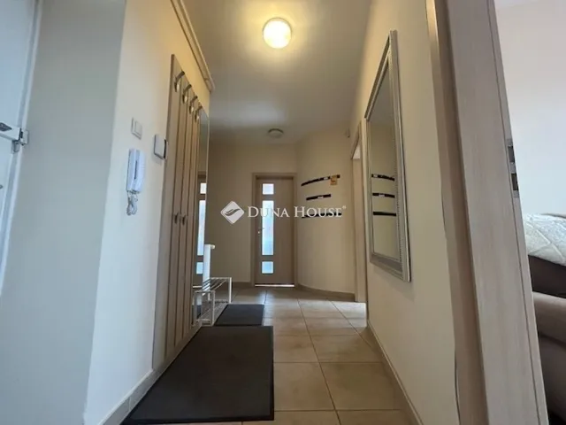 Eladó lakás Pécs 102 nm