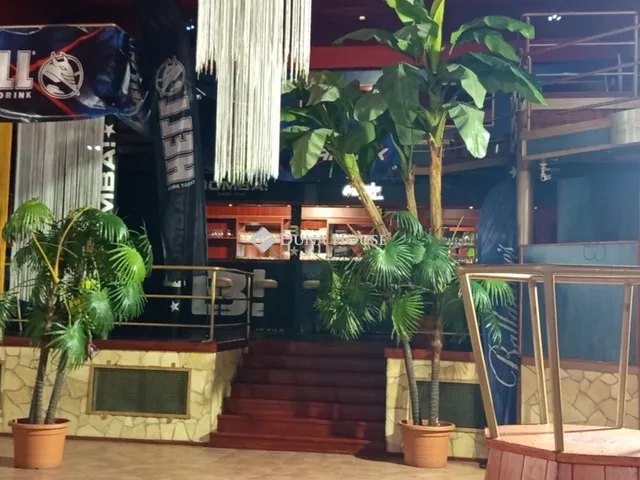 Eladó kereskedelmi és ipari ingatlan Komló 1090 nm