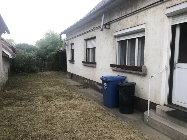 Eladó ház Vajszló 90 nm