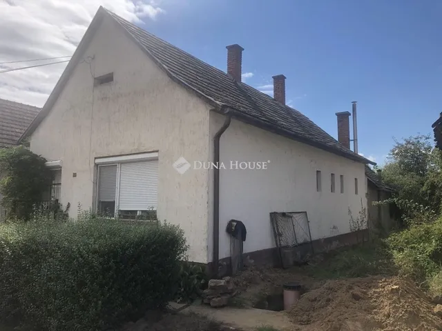 Eladó ház Vajszló 90 nm