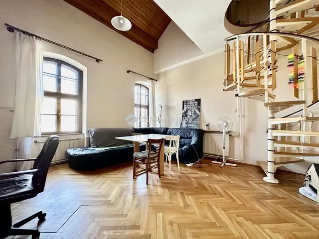 Eladó lakás Pécs 61 nm